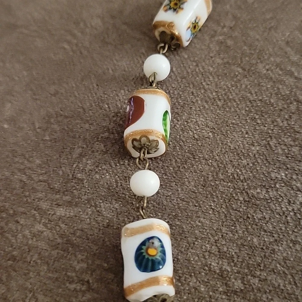 Estate Art Deco Venetian Milk Glass Beaded Necklace Clip-on Earrings Set
